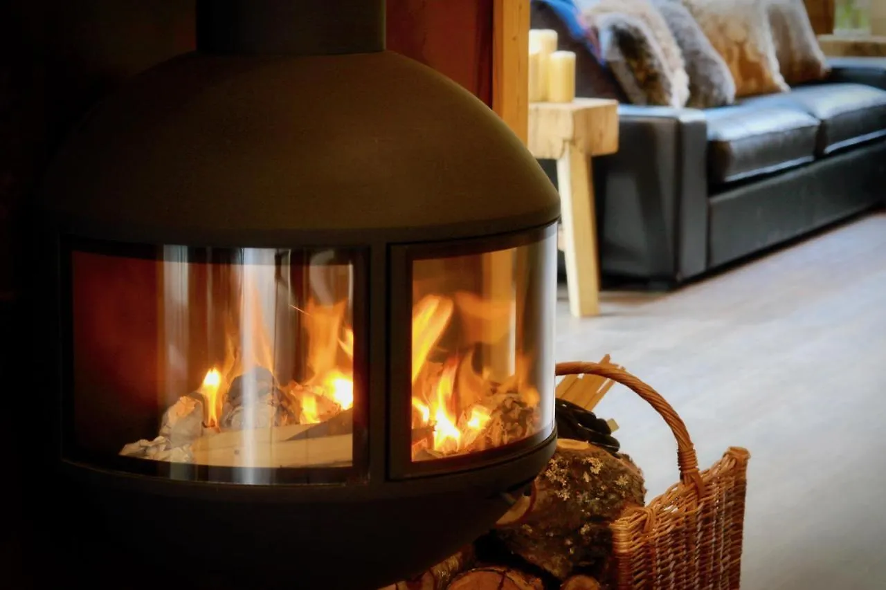 Forest Lodge - Modern Luxury Nestled In The Pines Montriond